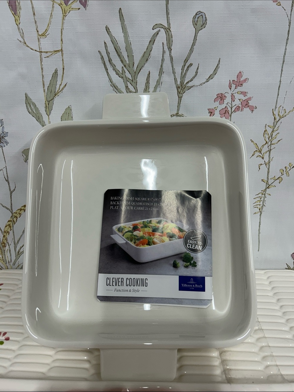 Villeroy & Boch Square Ceramic Baking Dish in Cream